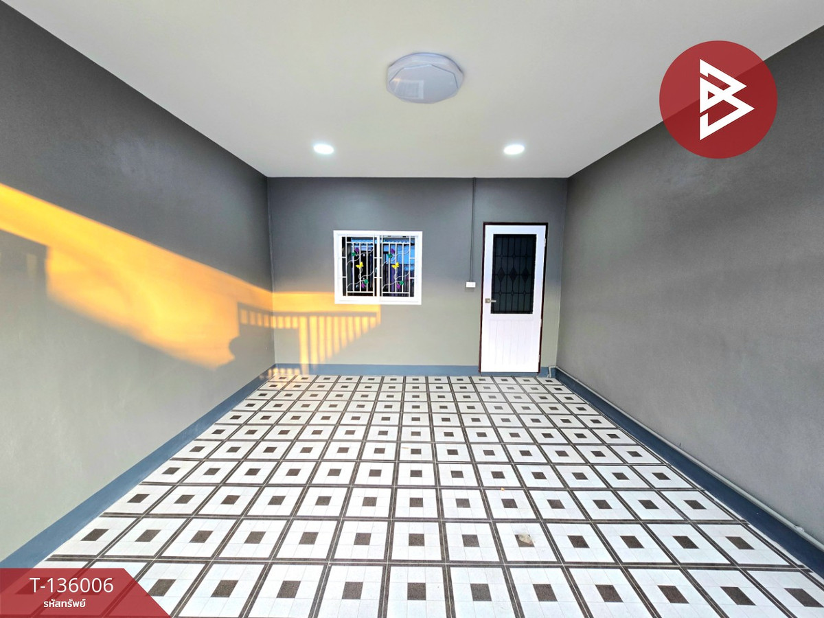 ขายด่วนทาวน์เฮ้าส์ชั้นเดียว เนื้อที่ 23.3 ตารางวา ต.สามควายเผือก นครปฐม