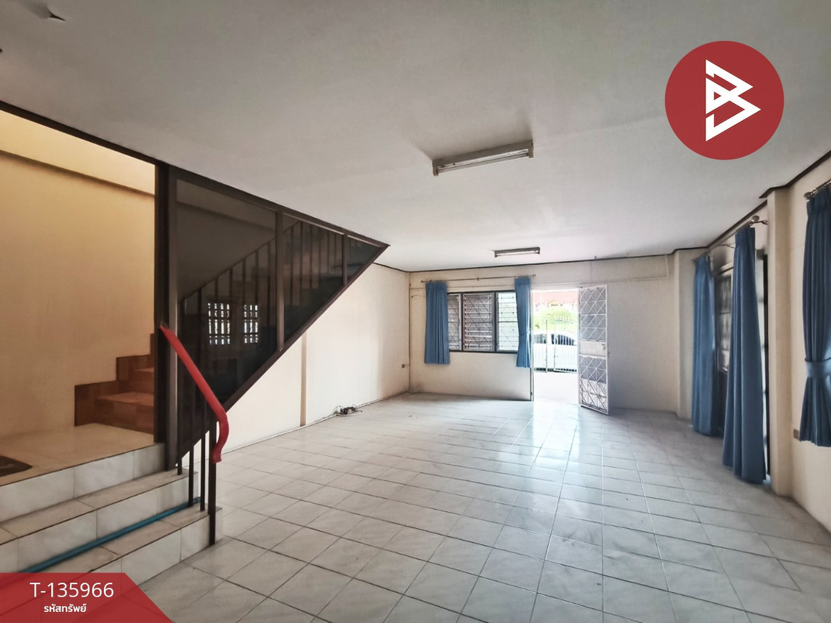 ขายทาวน์เฮ้าส์ หมู่บ้านปรารถนา3 เสม็ด ชลบุรี