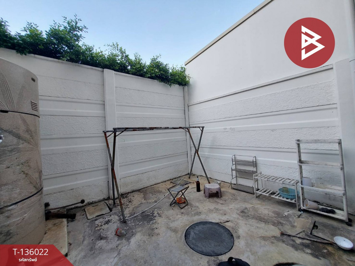 ขายอาคารพาณิชย์ 3 ชั้น หมู่บ้านเบญญารัตน์ วิลล์ สุขุมวิท-บางปู 83 (Benyarat Ville Sukhumvit-Bangpu 83) สมุทรปราการ