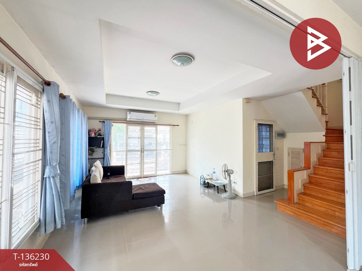 ขายบ้านแฝด หมู่บ้านเดอะวิลล่า ท่าอิฐ (The Villa Tha-it) ปากเกร็ด นนทบุรี