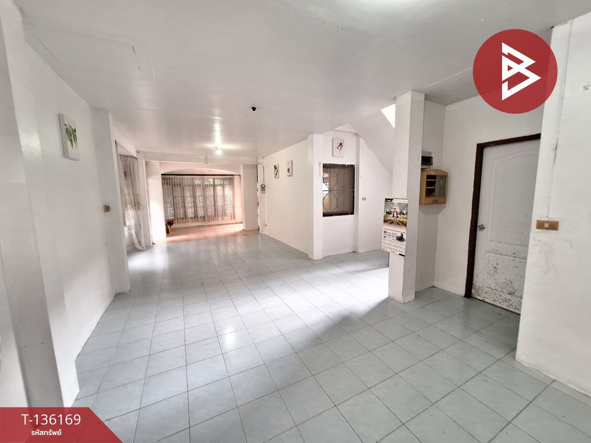 ขายบ้านเดี่ยว หมู่บ้านฟลอร่าวิลล์ พาร์คซิตี้ สุวินทวงศ์ (Flora ville Park City Suwinthawong) หนองจอก กรุงเทพมหานคร