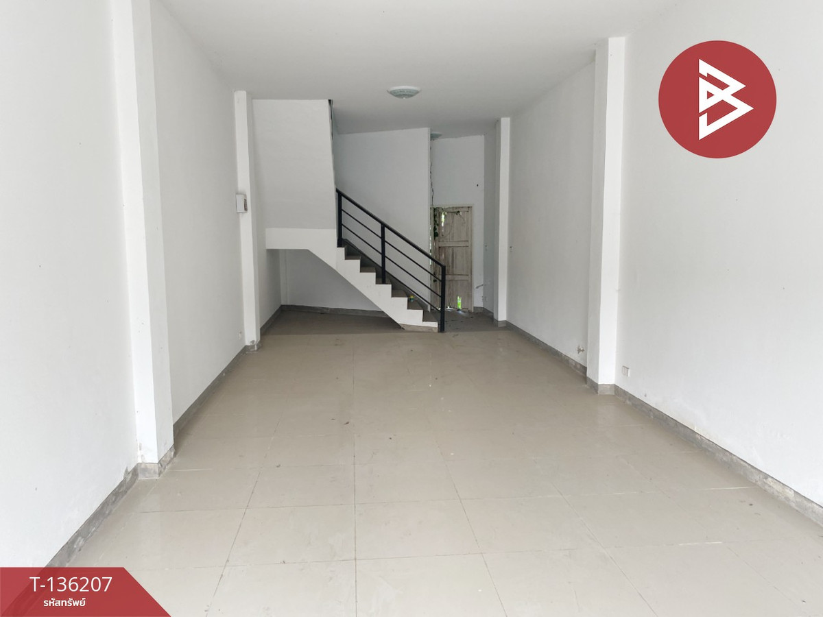 ขายอาคารพาณิชย์ 3 ชั้น เนื้อที่ 39.5 ตร.วา โพธาราม ราชบุรี