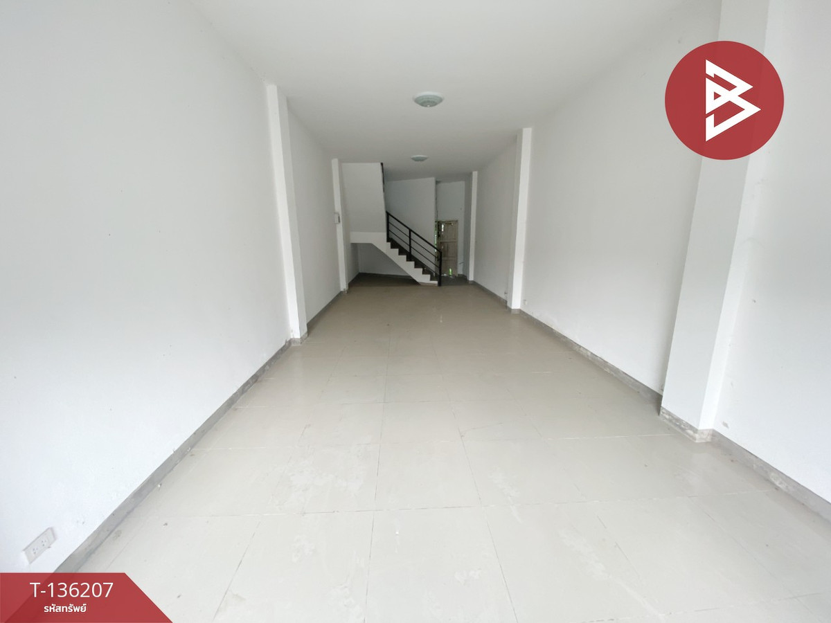 ขายอาคารพาณิชย์ 3 ชั้น เนื้อที่ 39.5 ตร.วา โพธาราม ราชบุรี