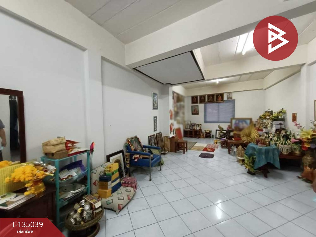 ขายอาคารพาณิชย์ เนื้อที่ 80 ตร.วา โชคชัย นครราชสีมา