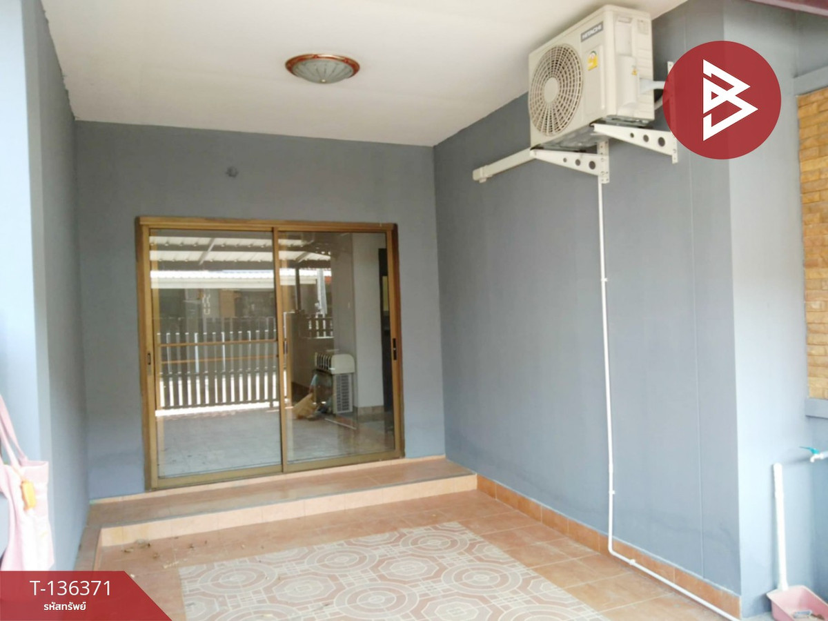 ขายทาวน์เฮ้าส์ หมู่บ้านโชติกา เทศบาล5 พานทอง ชลบุรี