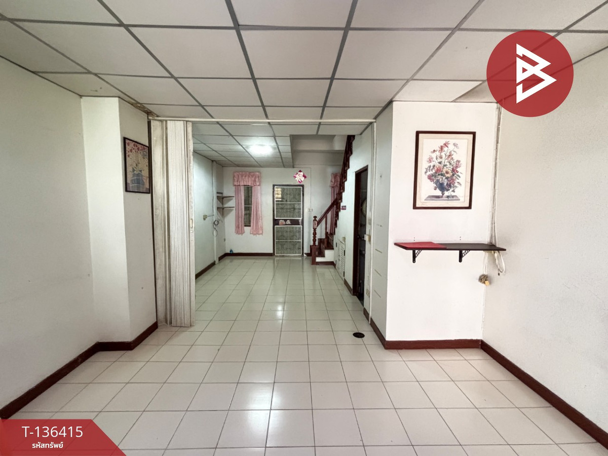 ขายทาวน์เฮ้าส์ หมู่บ้านทาวน์แอนด์คันทรี สังฆสันติสุข16 หนองจอก กรุงเทพมหานคร