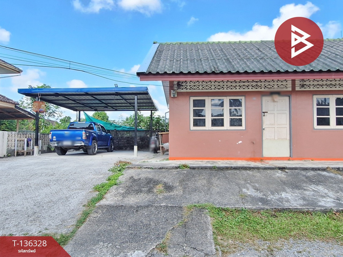 ขายที่ดินพร้อมกิจการห้องเช่า ซอยกะโรม 15 ชุมแสง นครศรีธรรมราช