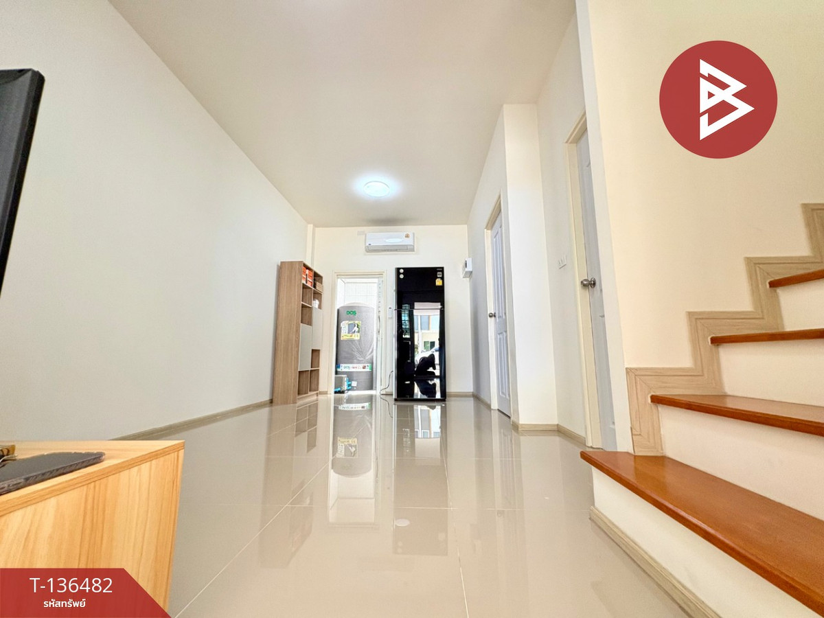 ขายทาวน์เฮ้าส์ หมู่บ้านเก้ามงคลวิลเลจ พุทธมณฑลสาย5-ไร่ขิง 26 นครปฐม