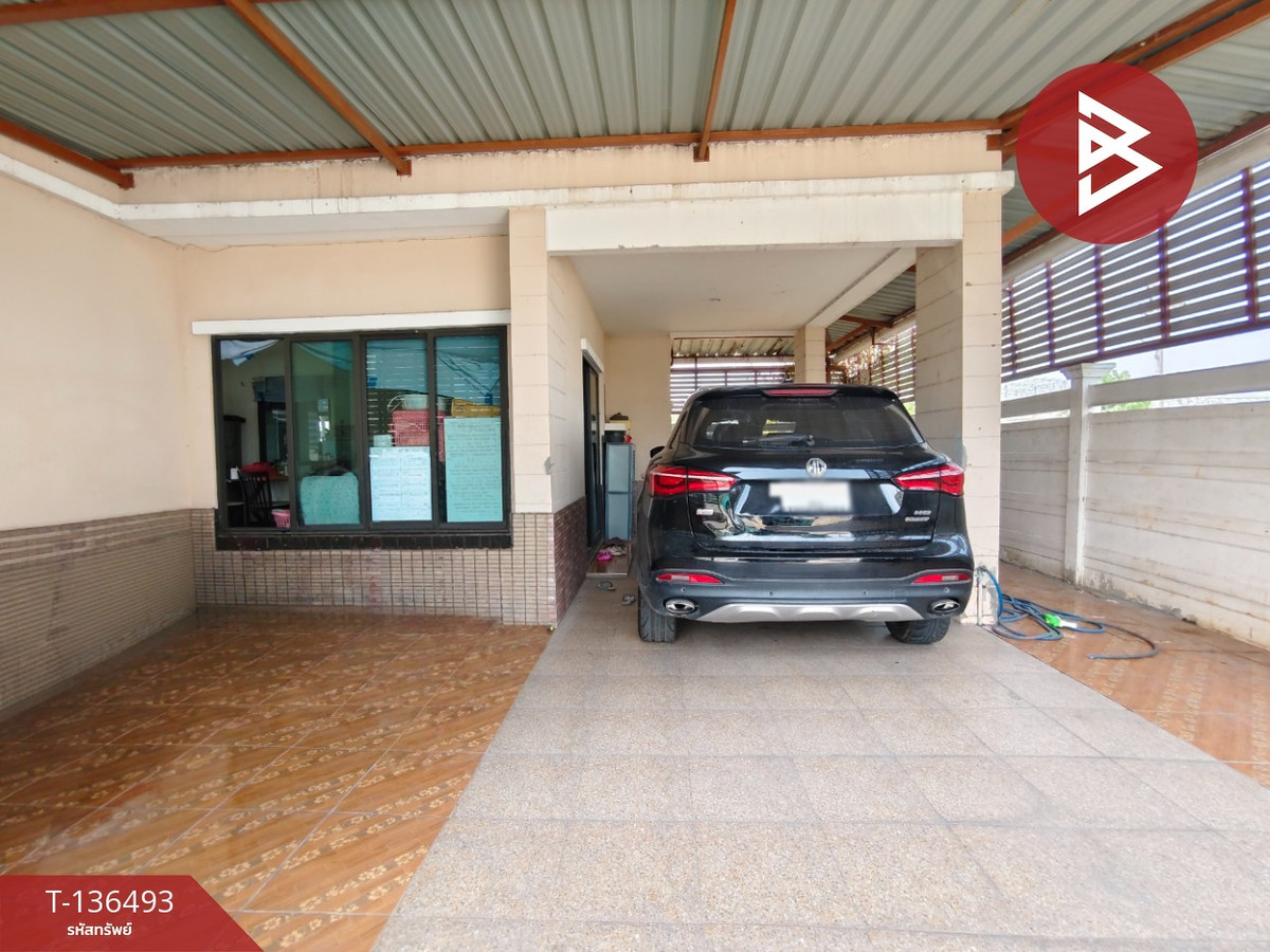 ขายด่วนบ้านแฝด 2 ชั้น หมู่บ้านสบาย ปภาวรินท์ (BaanSabai Prapawarin) สาย 5 นครปฐม