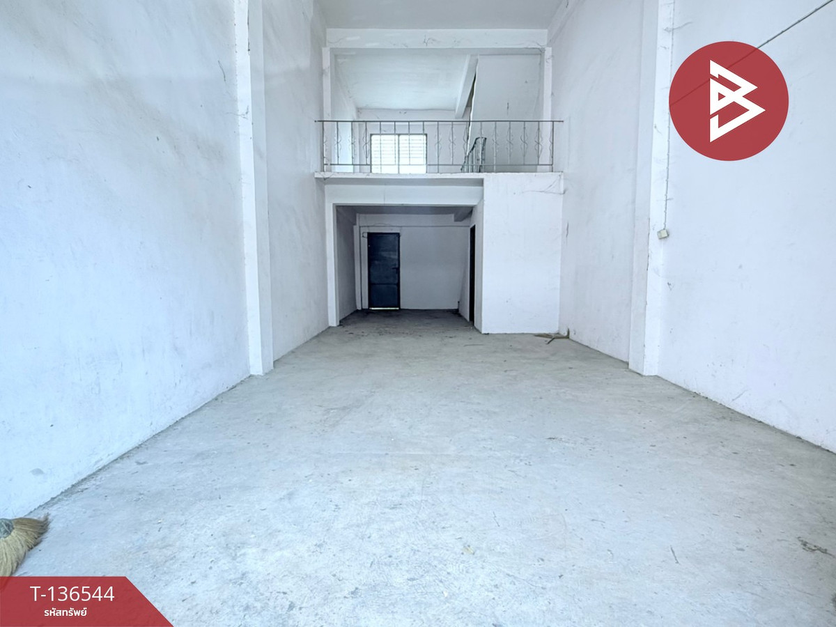 ขายอาคารพาณิชย์ 2 คูหา เนื้อที่ 21.6 ตร.วา บางขุนเทียน กรุงเทพมหานคร