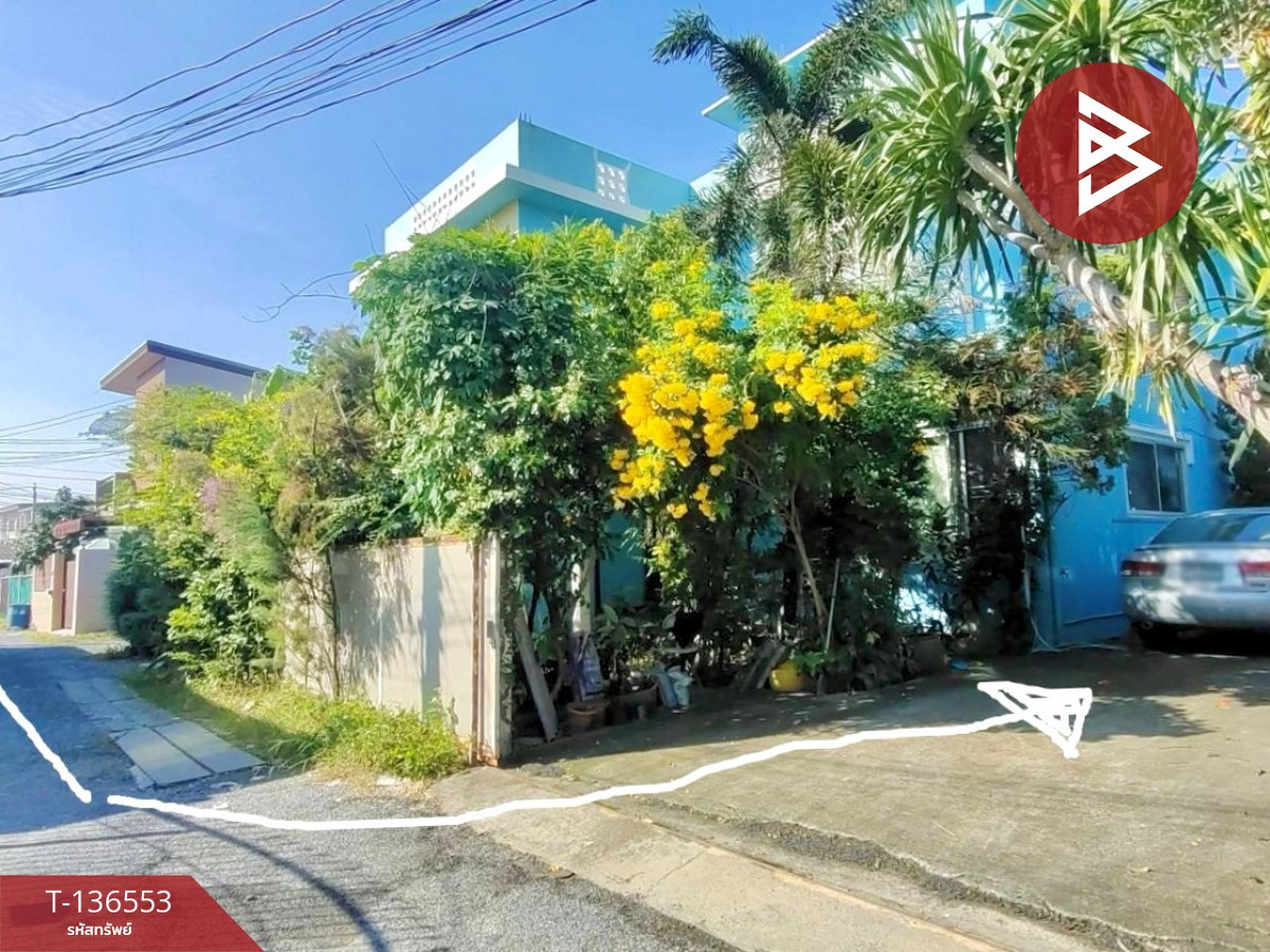 ขายด่วนบ้านเดี่ยวพร้อมดาดฟ้า เขตสวนหลวง กรุงเทพฯ ใกล้ BTS อ่อนนุช