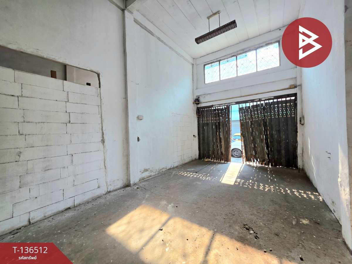 ขายด่วนอาคารพาณิชย์ 2 คูหาติดกัน ซ.เอกชัย 90 กรุงเทพฯ ทำเลทอง