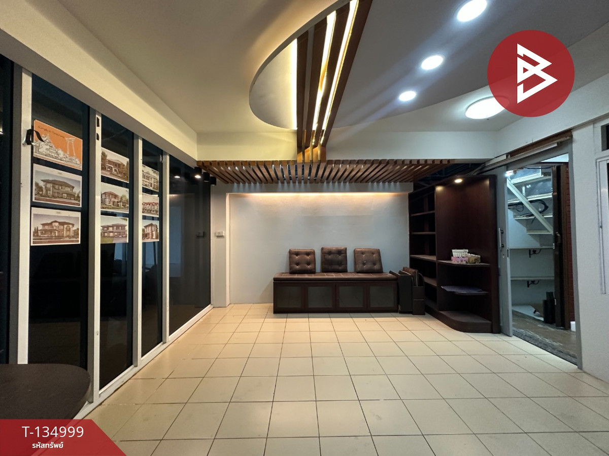 ขายอาคารพาณิชย์ 4 ชั้นครึ่ง พร้อมดาดฟ้า 2 คูหา บางคูวัด ปทุมธานี ติดถนนใหญ่