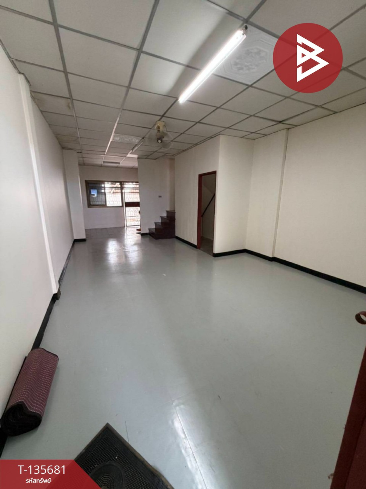 ขายด่วนทาวเฮ้าส์ หมู่บ้านอรุณนิเวศน์ นวมินทร์ 163 กรุงเทพฯ