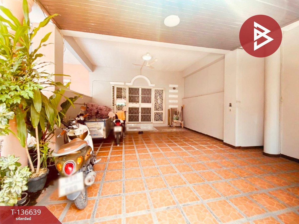 ขายทาวน์เฮ้าส์ หมู่บ้านกานดา กม.23 พระราม2 นาดี สมุทรสาคร