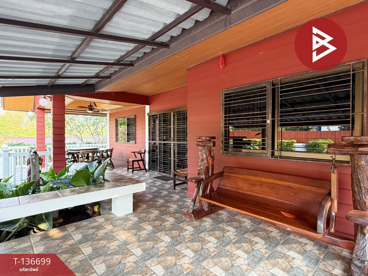 ขายบ้านเดี่ยวพร้อมที่ดิน 1 ไร่ 1 งาน 76.5 ตารางวา แม่แตง เชียงใหม่ ทำเลดี พื้นที่กว้าง