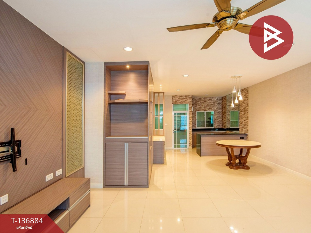 ขาย/เช่าทาวน์เฮ้าส์ หมู่บ้านลีออง สุขุมวิท62 (Leon Sukumvit62) กรุงเทพมหานคร