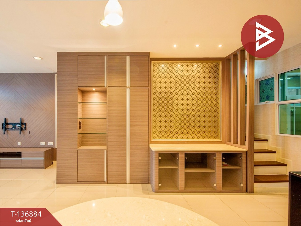 ขาย/เช่าทาวน์เฮ้าส์ หมู่บ้านลีออง สุขุมวิท62 (Leon Sukumvit62) กรุงเทพมหานคร