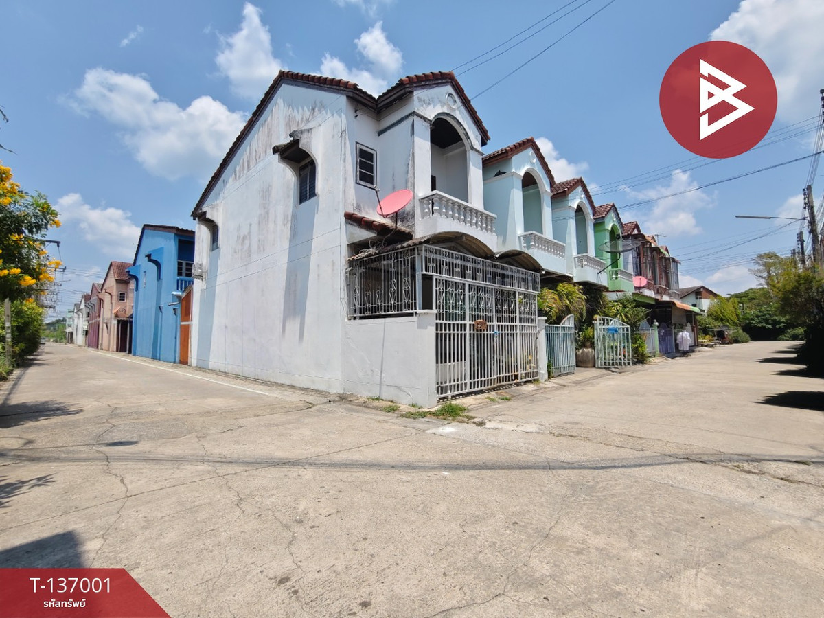 ขายทาวน์เฮ้าส์ เนื้อที่ 20.3 ตารางวา นครชัยศรี นครปฐม