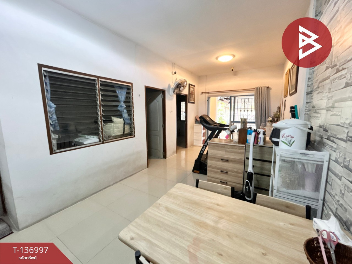 ขายทาวน์เฮ้าส์ หมู่บ้านสวนเสือแลนด์ ศรีราชา ชลบุรี