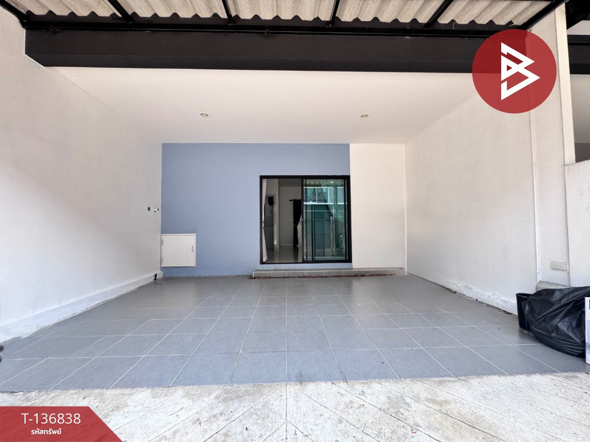 ขาย/เช่าทาวน์เฮ้าส์ หมู่บ้านเดอะริว่า วงแหวน-ลำลูกกา คลอง5 ลำลูกกา ปทุมธานี