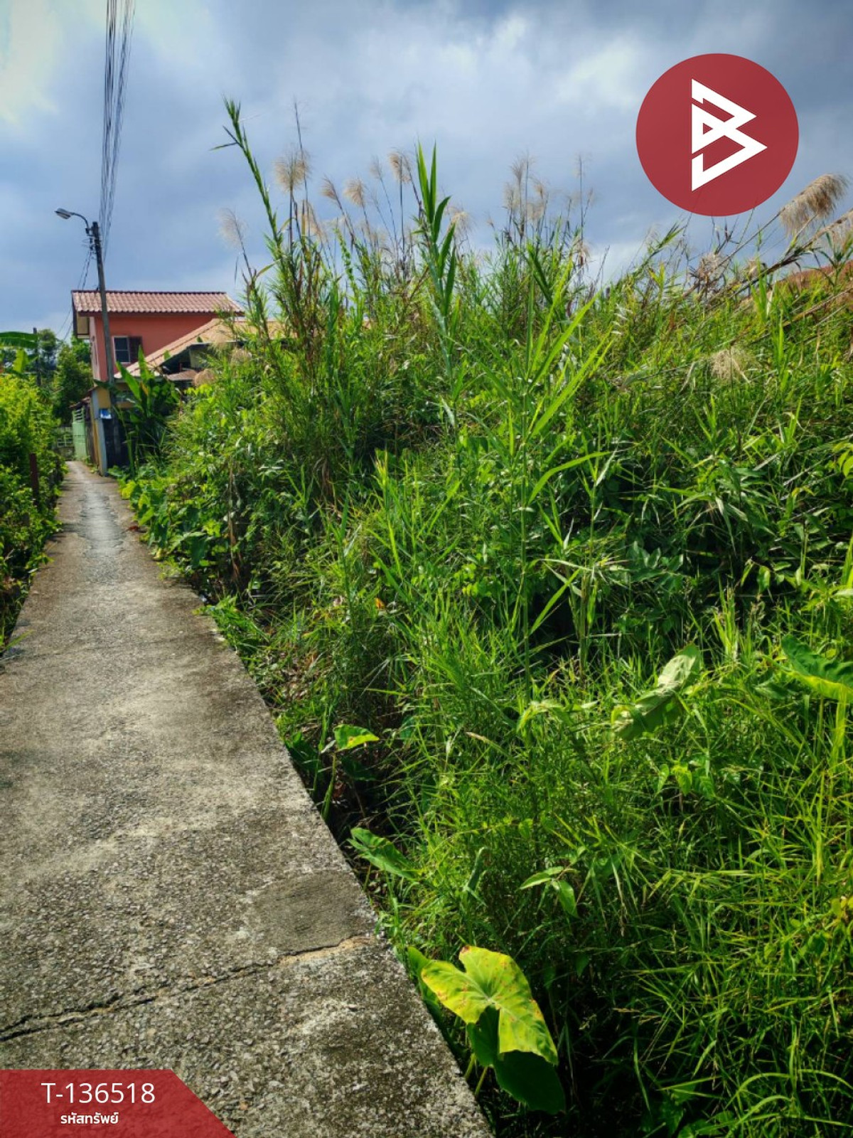 ขายที่ดินเปล่า เนื้อที่ 99 ตารางวา ใกล้หมู่บ้านปิ่นทองธานี ต.บางกร่าง จ.นนทบุรี