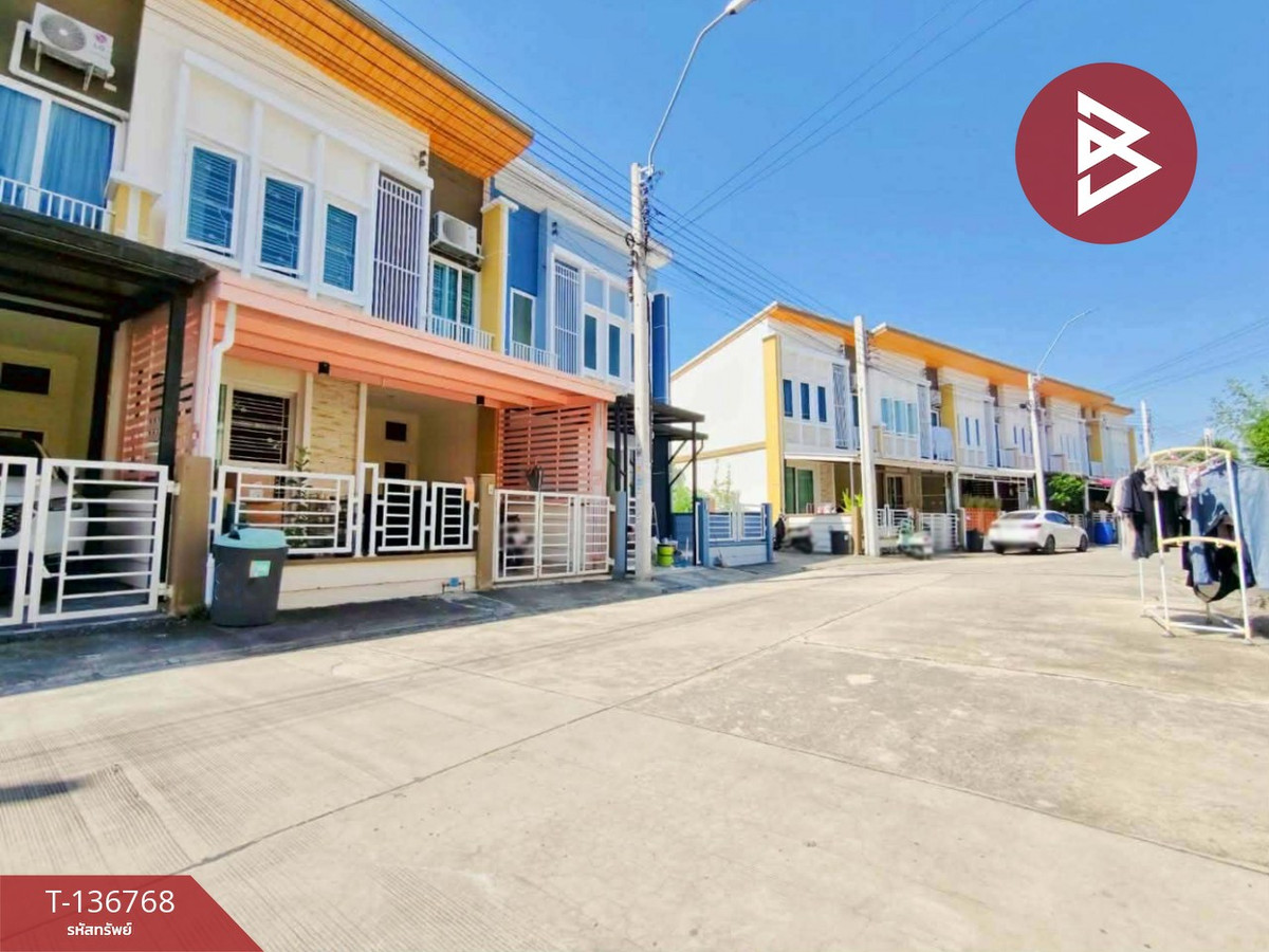 ขายทาวน์เฮ้าส์ หมู่บ้านโกลเด้นทาวน์ ศรีนครินทร์-สุขุมวิท บางเมือง สมุทรปราการ