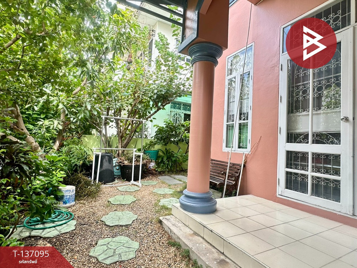 ขายบ้านแฝด หมู่บ้านลัลลี่วิลล์ 1 ศรีนครินทร์-เทพารักษ์ (Lally Ville 1 Srinakarin-Teparak) สมุทรปราการ