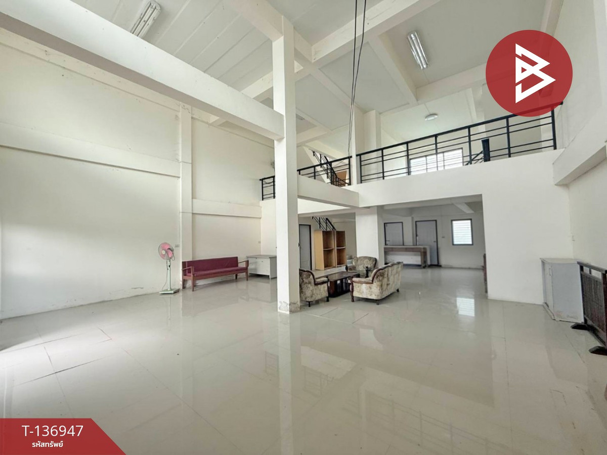 ขายอาคารพาณิชย์ 2 คูหา เนื้อที่ 59 ตร.วา เกาะขวาง จันทบุรี