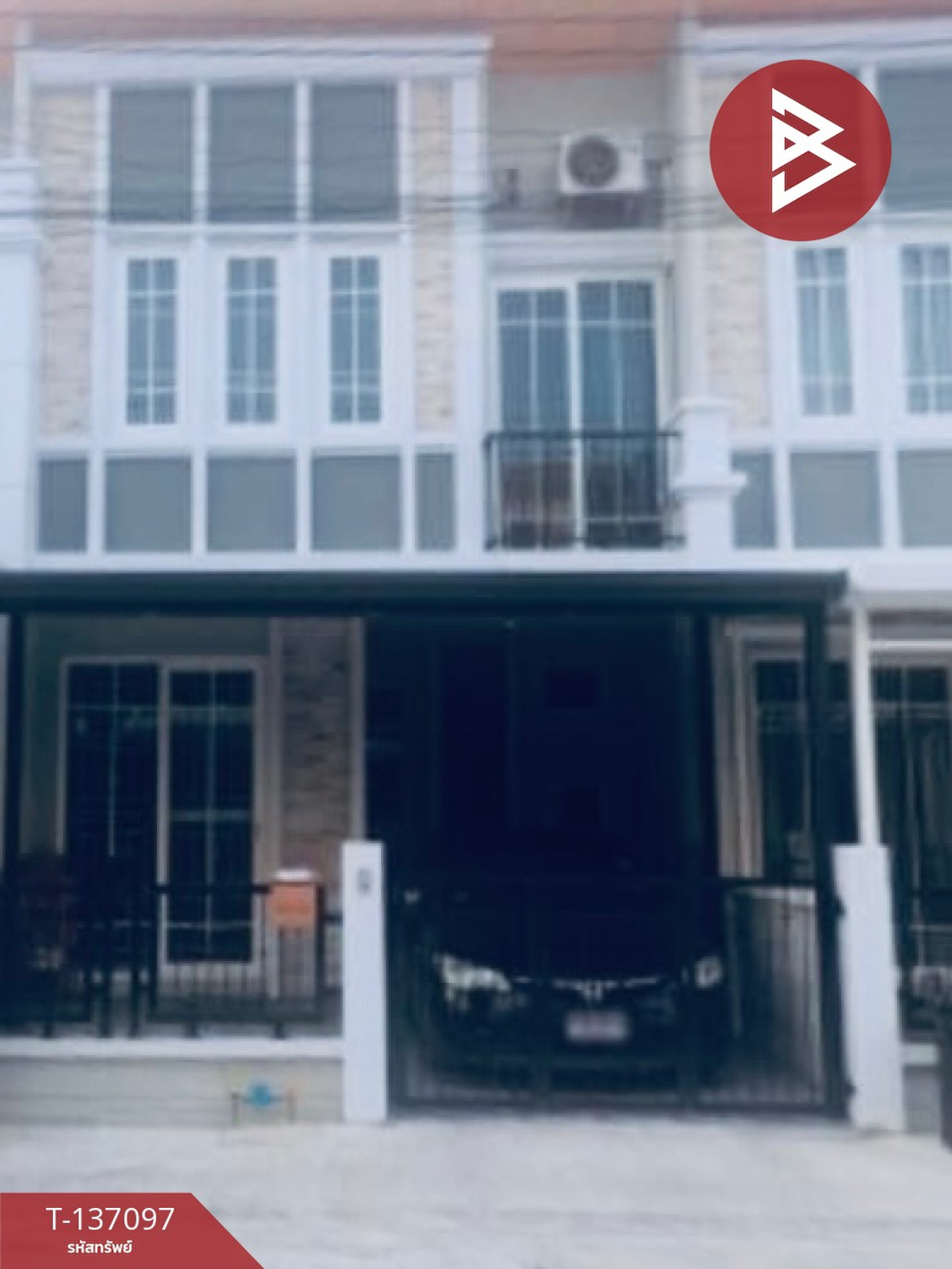 ขายทาวน์เฮ้าส์ 2 ชั้น หมู่บ้านโกลเด้นทาวน์ บางนา-สวนหลวง ประเวศ กรุงเทพมหานคร