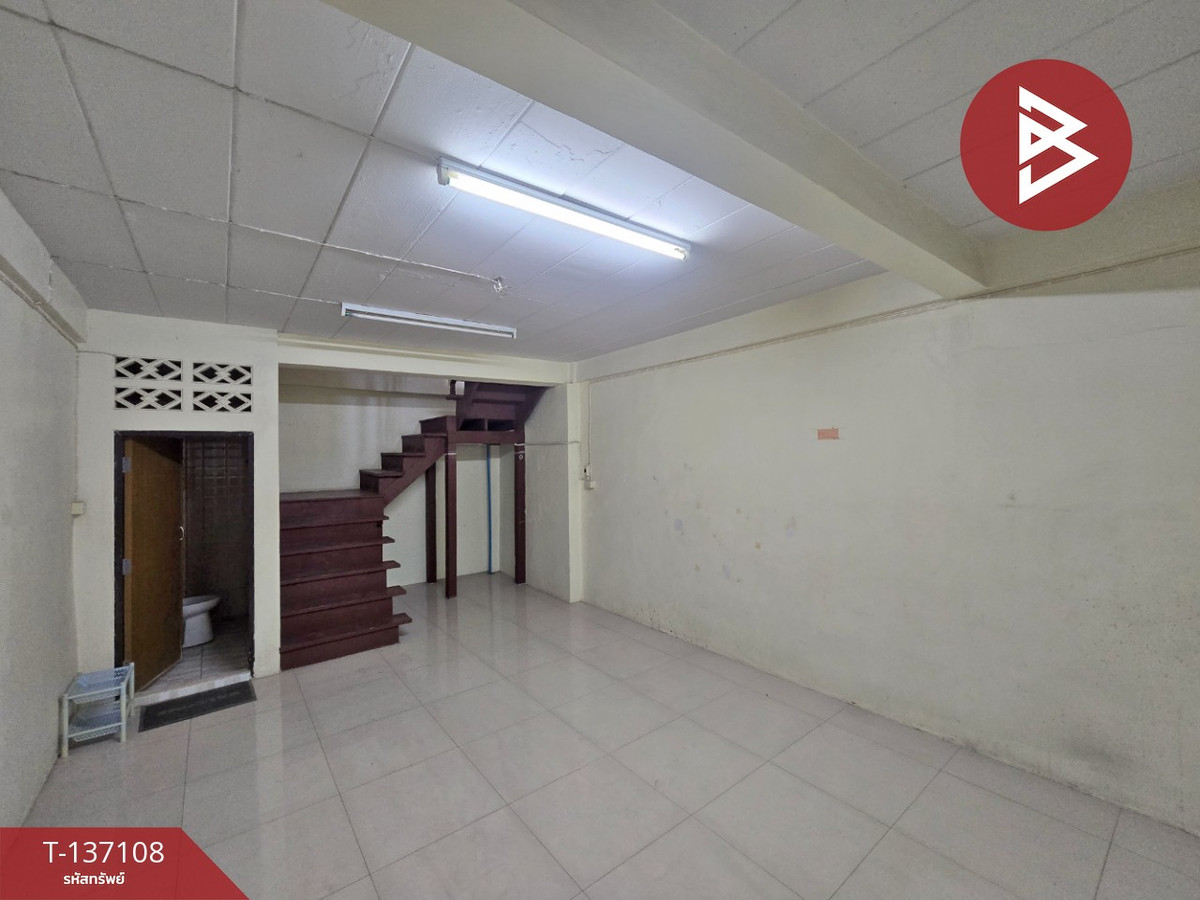 ขายด่วนทาวน์เฮ้าส์ หมู่บ้านวิเศษสุขนคร ซอยเอกชัย 86 กรุงเทพฯ