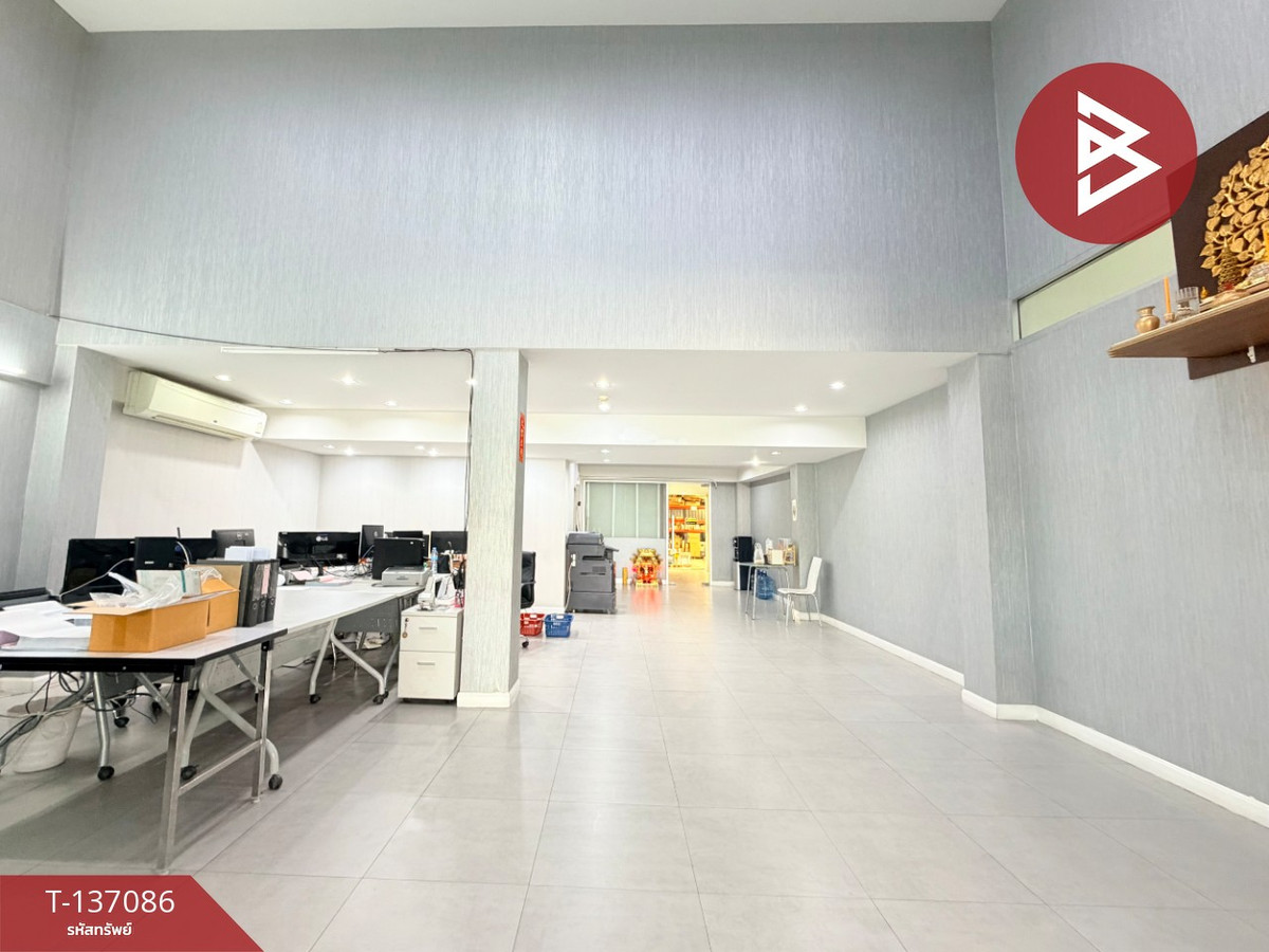 ขายด่วนโกดัง เนื้อที่ 179 ตารางวา บางพลี สมุทรปราการ