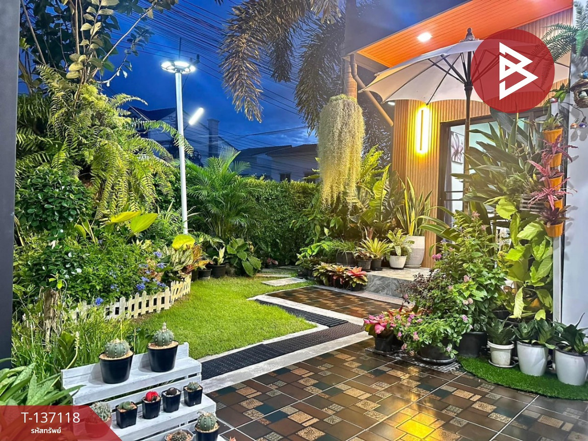 ขายทาวน์เฮ้าส์ หมู่บ้านประภัสสร วิลล์ อมตะนคร-หนองตำลึง พานทอง ชลบุรี