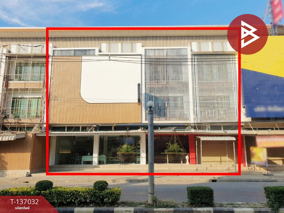 ขายอาคารพาณิชย์ 4 คูหา เนื้อที่ 72 ตร.วา ชุมแสง นครสวรรค์