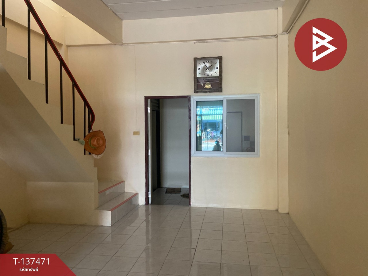 ขายทาวน์เฮ้าส์ หมู่บ้านอีสเทิร์นแลนด์ซิตี้ ชลบุรี (Eastern Land City) พร้อมเข้าอยู่