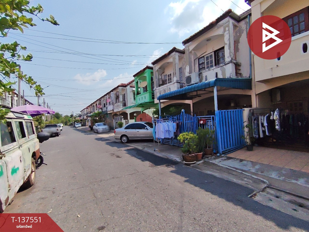 ขายทาวน์เฮ้าส์ หมู่บ้านหลักสี่วิลล่า แจ้งวัฒนะ10 กรุงเทพฯ สภาพดี