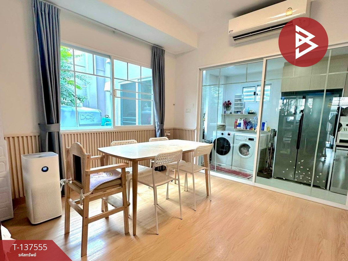 ขายทาวน์โฮมหลังริม หมู่บ้านอินดี้ ปิ่นเกล้า-สิรินธร (Indy Pinklao-Sirindhorn) บางกรวย นนทบุรี