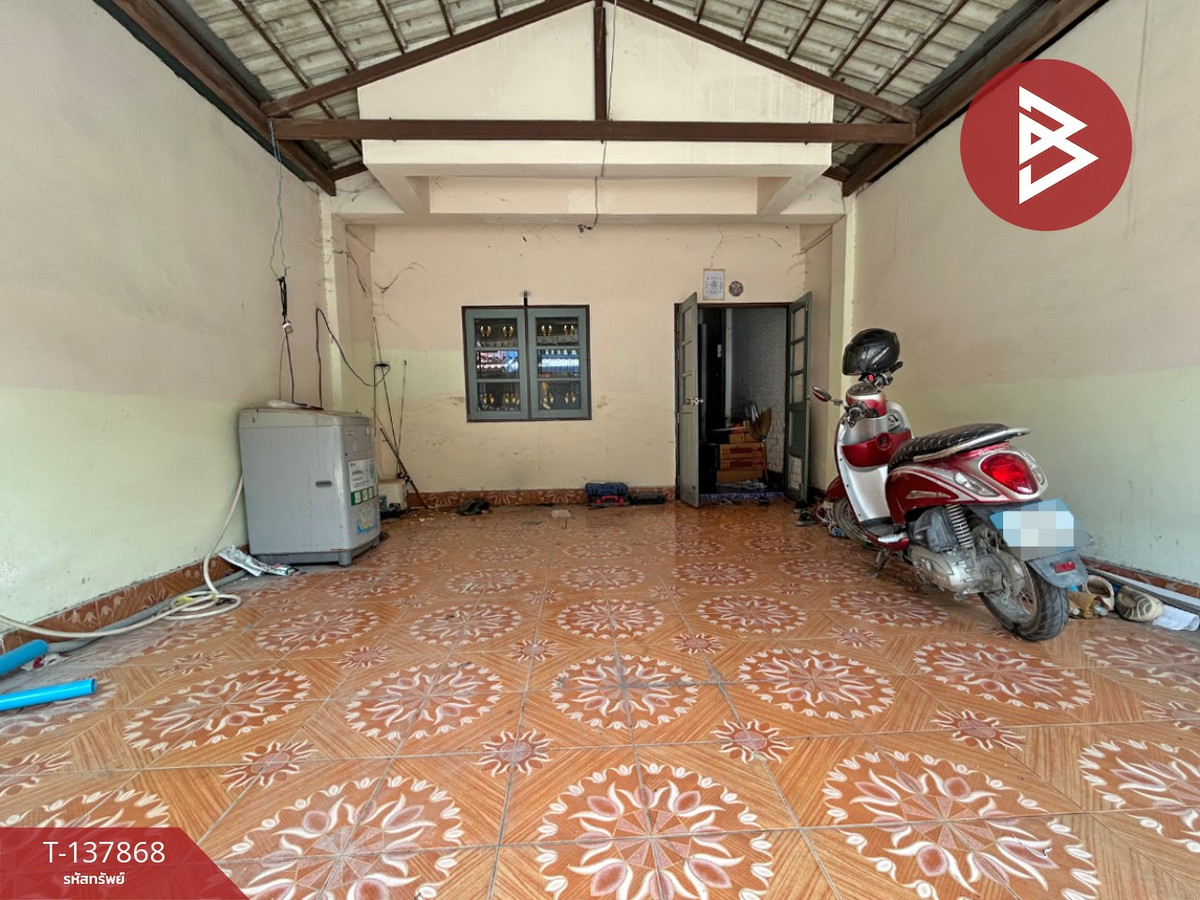 ขายทาวน์เฮ้าส์ หมู่บ้านสุขใจวิลล่า 1 ชลบุรี พร้อมอยู่