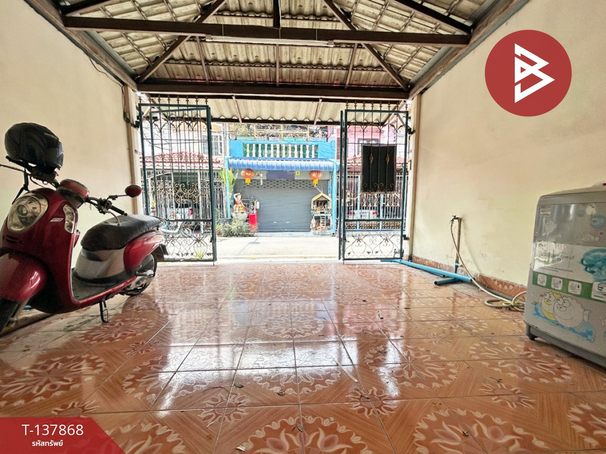 ขายทาวน์เฮ้าส์ หมู่บ้านสุขใจวิลล่า 1 ชลบุรี พร้อมอยู่