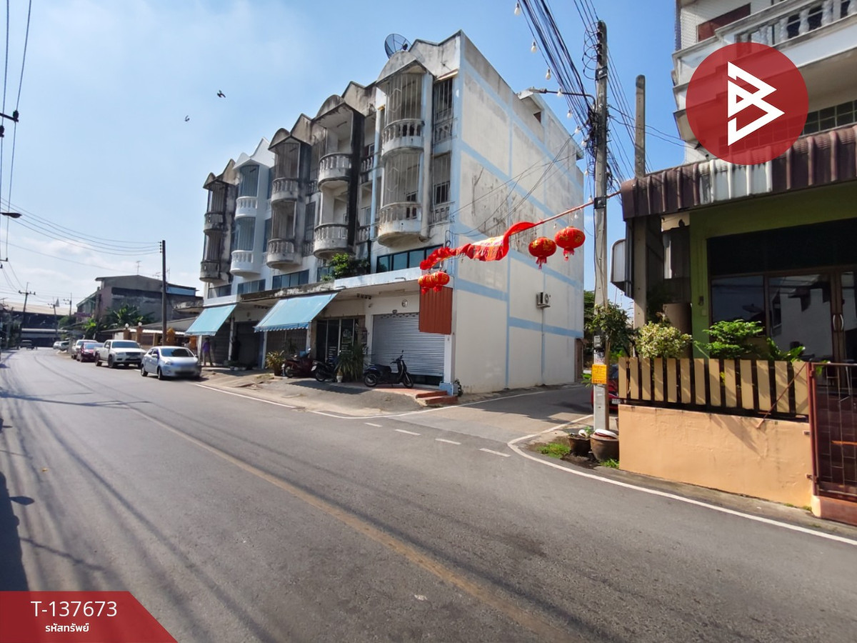 ขายอาคารพาณิชย์ 3 ชั้น เนื้อที่ 17 ตร.วา พระปฐมเจดีย์ นครปฐม