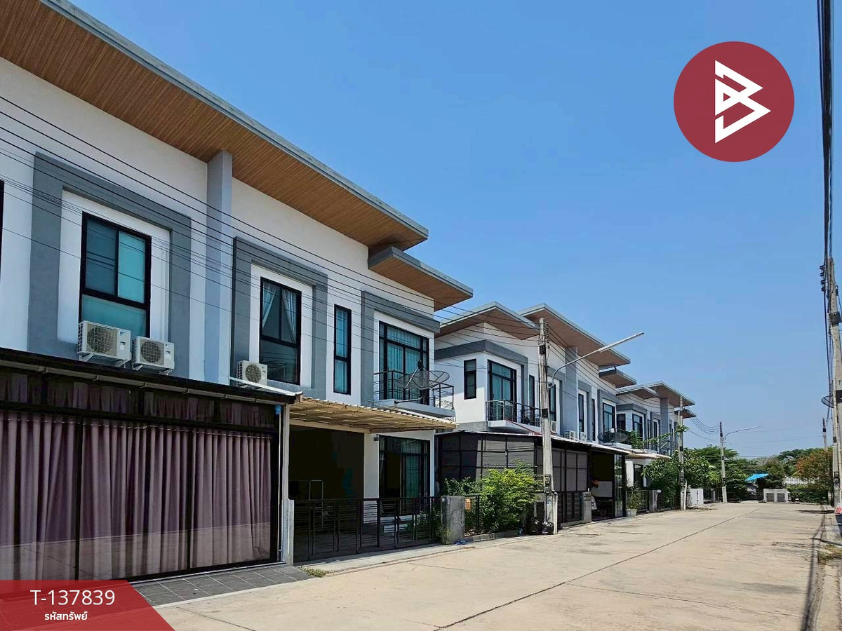 ขายบ้านแฝด หมู่บ้านไฮท์ลีฟวิ่ง หนองตำลึง พานทอง (High Living) ชลบุรี