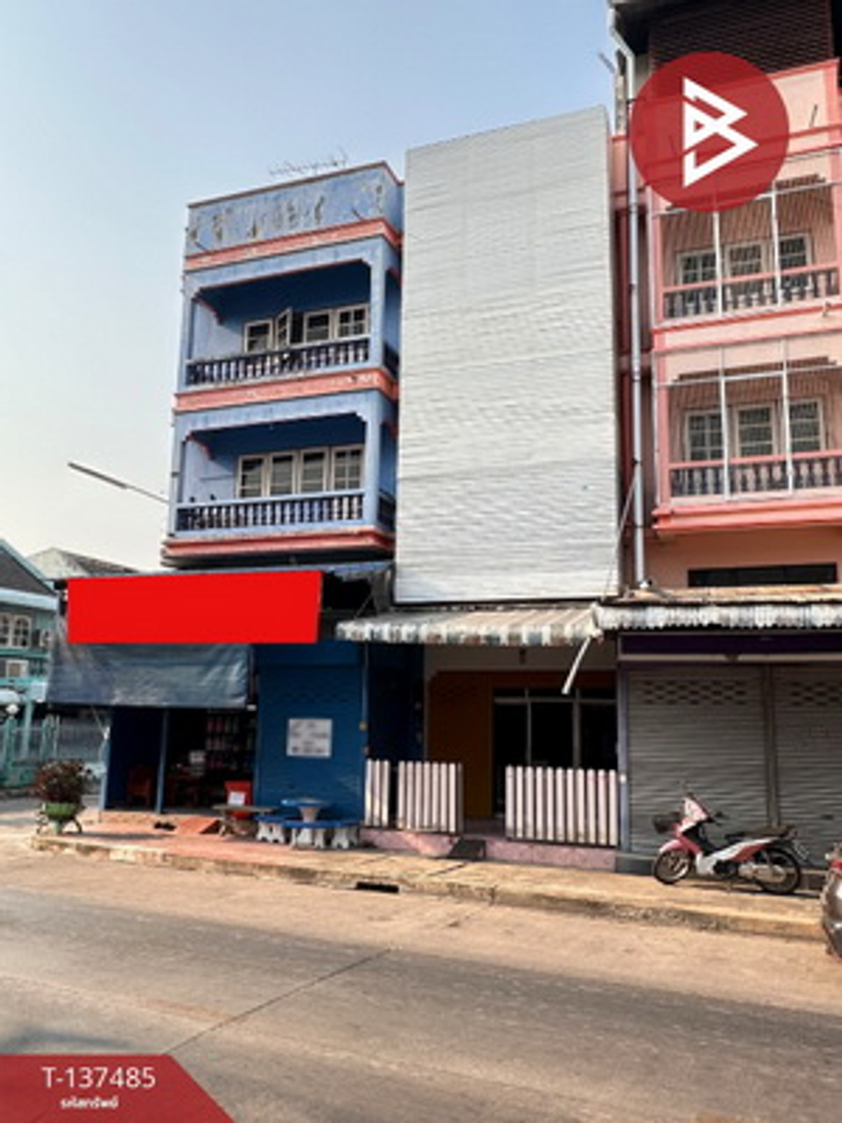 ขายอาคารพาณิชย์ 3 ชั้นครึ่ง ถ.ชาญเวชกิจ แยกก๊กหลี พิษณุโลก ใกล้สนามบิน