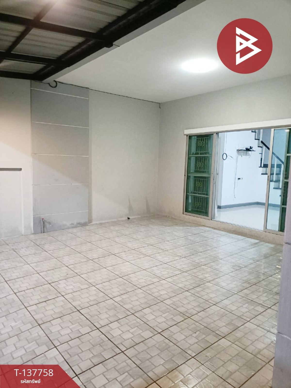 ขายทาวน์เฮ้าส์ หมู่บ้านเต็มสิริ อเวนิว รามอินทรา117 (Temsiri avenue Ramintra117) กรุงเทพมหานคร