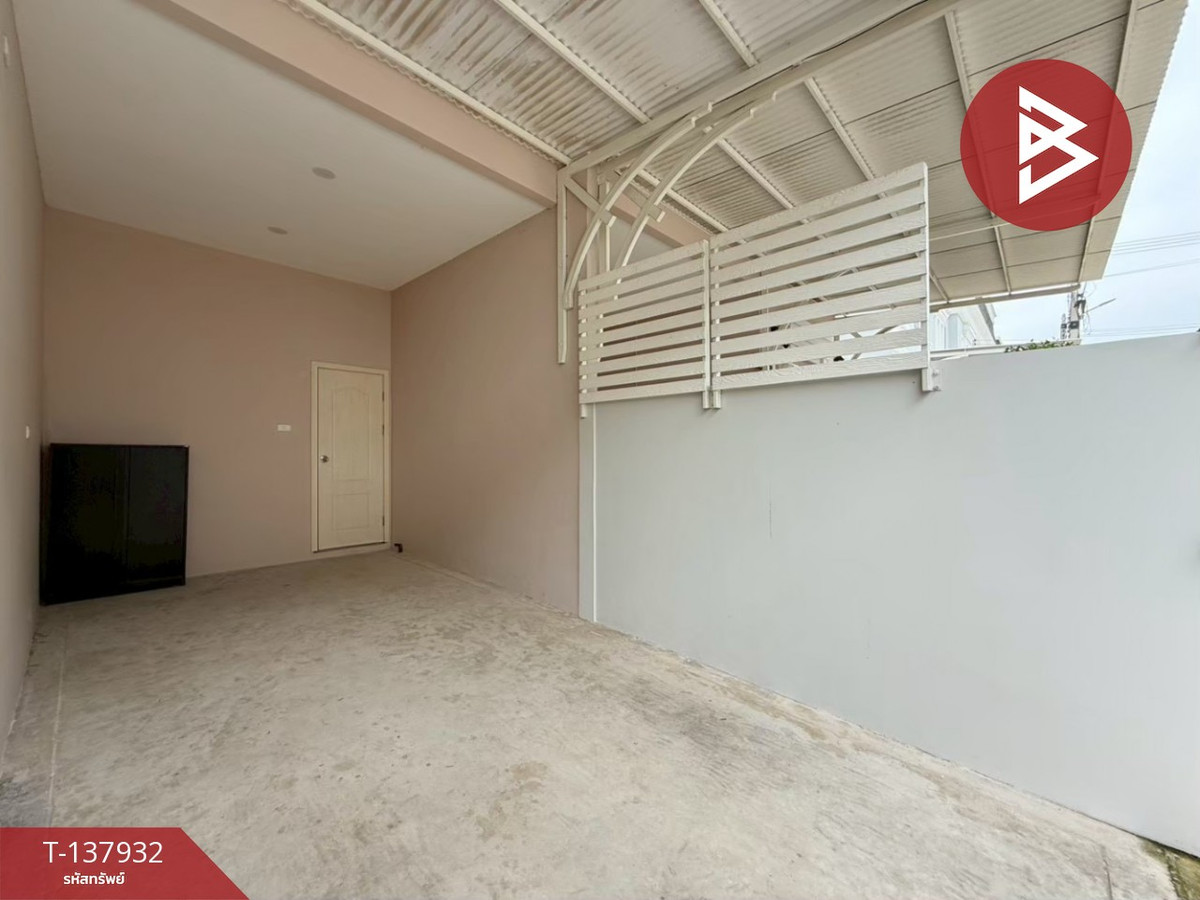 ขายทาวน์เฮ้าส์ หมู่บ้านบริติช เพลส ปิ่นเกล้า-สาย5 (British Place Pinklao-Sai5) สามพราน นครปฐม