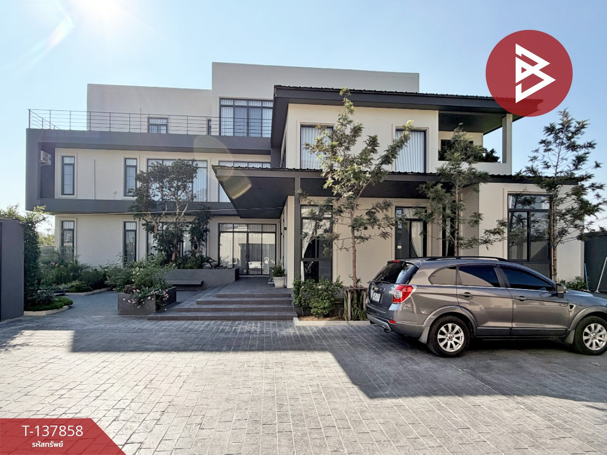 ขายบ้านเดี่ยวพร้อมที่ดิน เนื้อที่ 1 ไร่ 9.2 ตร.วา ลาดหลุมแก้ว ปทุมธานี