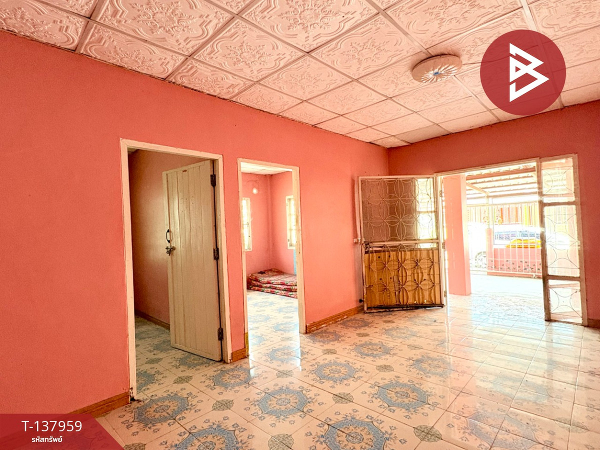 ขายทาวน์เฮ้าส์ชั้นเดียว เนื้อที่ 21 ตร.วา บ้านกล้วย ชัยนาท