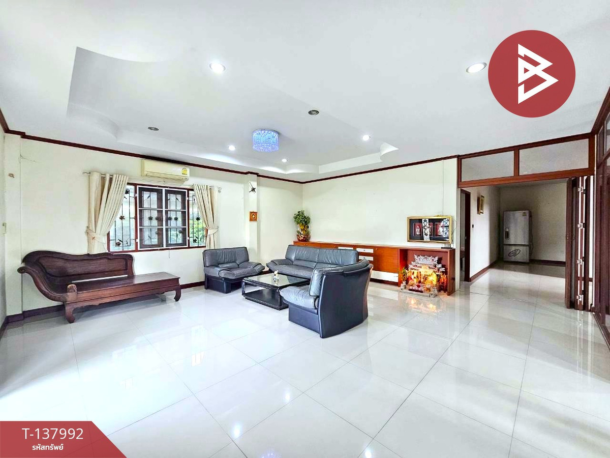 ขายบ้านเดี่ยวพร้อมที่ดิน เนื้อที่ 2 งาน 54 ตร.วา บ้านบึง ชลบุรี