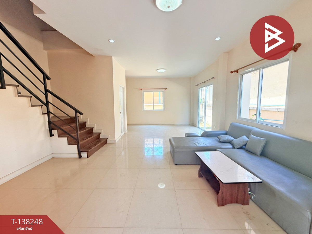 ขายบ้านแฝด หมู่บ้านมณีรินทร์ วิลเลจ หนองมน (Maneerin Village) ชลบุรี