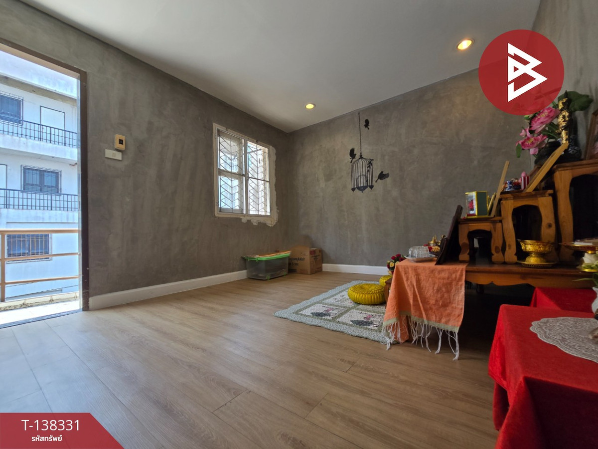 ขายทาวน์โฮม 3 ชั้น หมู่บ้านธันยกานต์ มัยลาภ ใกล้เกษตร-นวมินทร์ กรุงเทพมหานคร