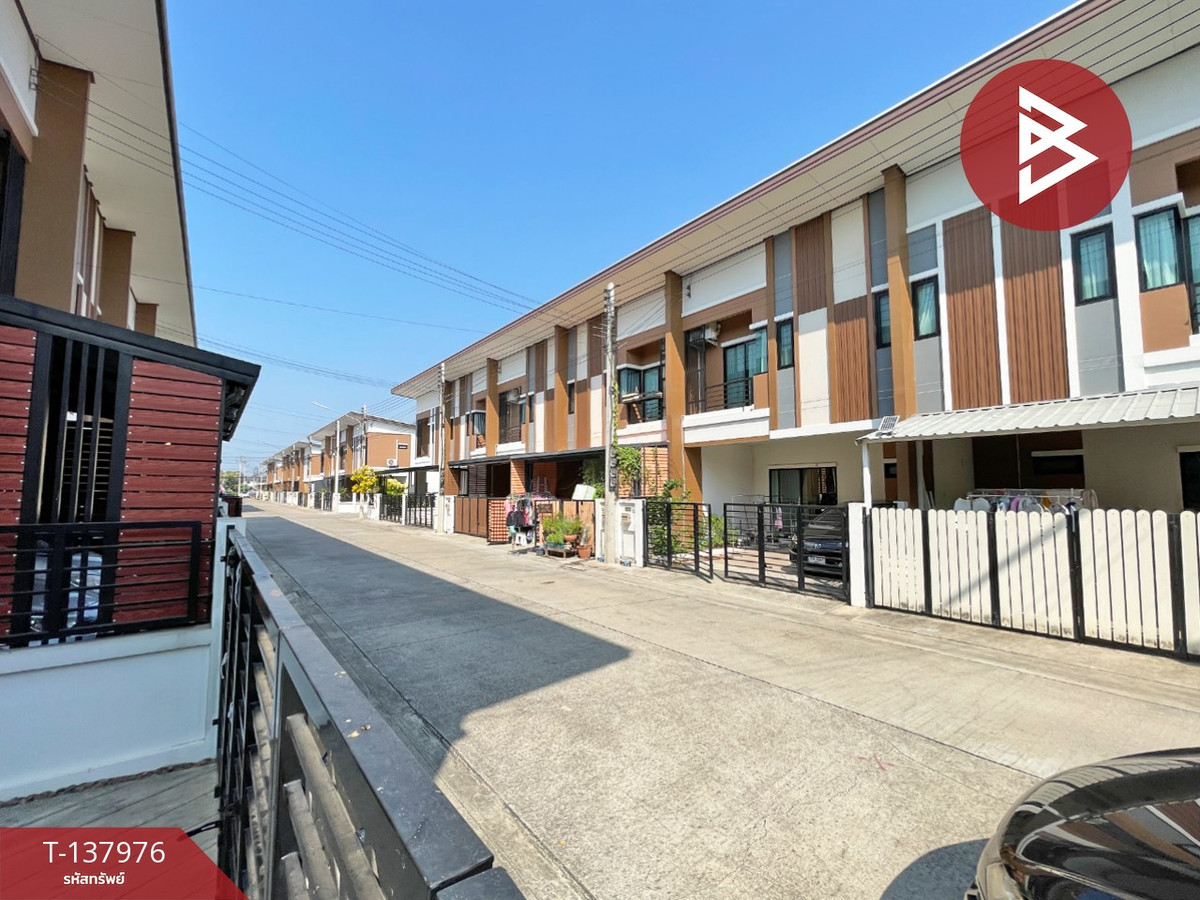 ขายทาวน์เฮ้าส์ โครงการบ้านฟ้าทาวน์นี่ ปิ่นเกล้า-สาย 5 (Baanfah Townee Pinklao-Sai 5) นครปฐม